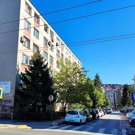 Apartman Relax - Free Public Parking サラエヴォ エクステリア 写真